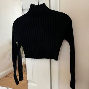 Beginning boutique crop long sleeve